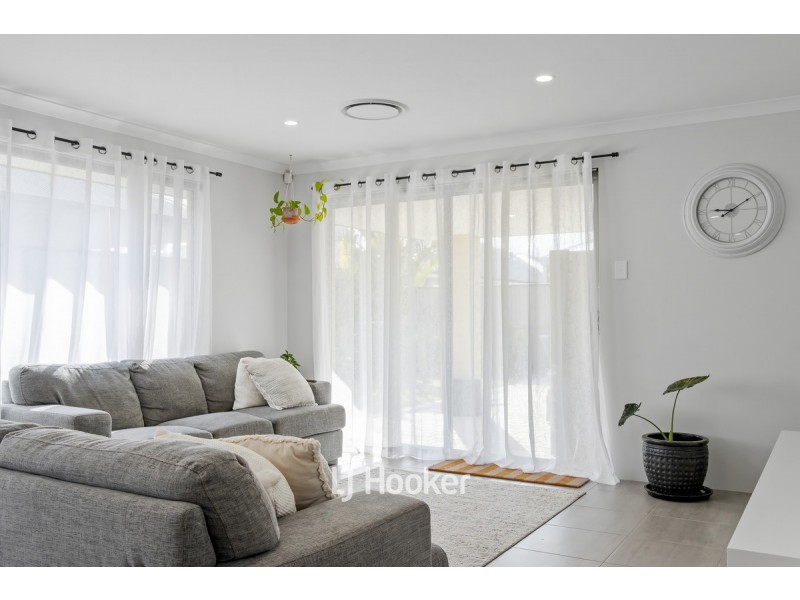 97 Grandite Fairway, Australind WA 6233