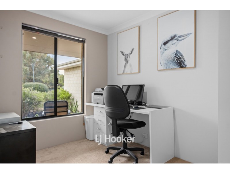 33 Naroona Drive, Dalyellup WA 6230