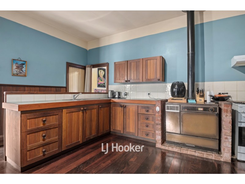 68 Ogden Street, Collie WA 6225