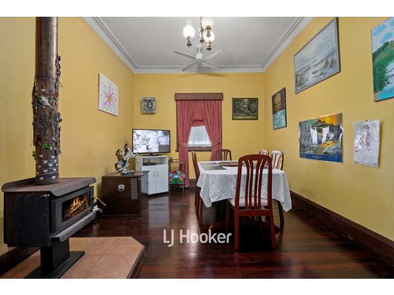 68 Ogden Street, Collie WA 6225