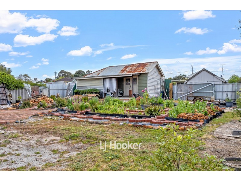 68 Ogden Street, Collie WA 6225