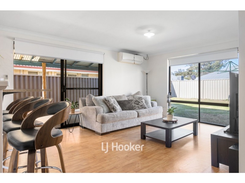 15 Mackay Road, Dalyellup WA 6230