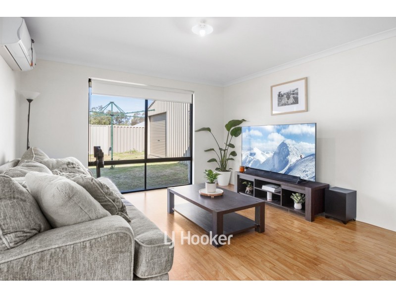 15 Mackay Road, Dalyellup WA 6230