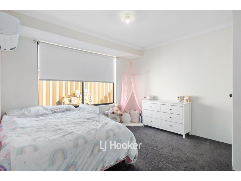 15 Mackay Road, Dalyellup WA 6230