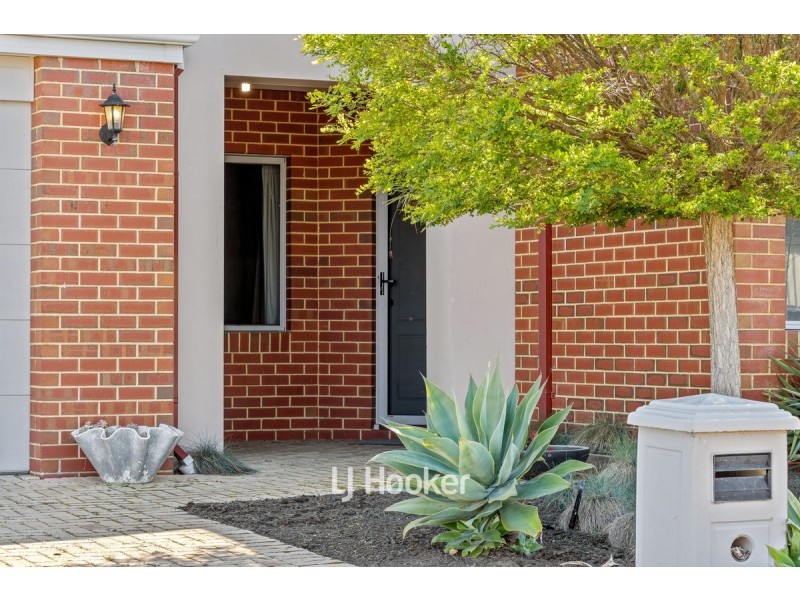 4 Maidmarian Street, Dalyellup WA 6230