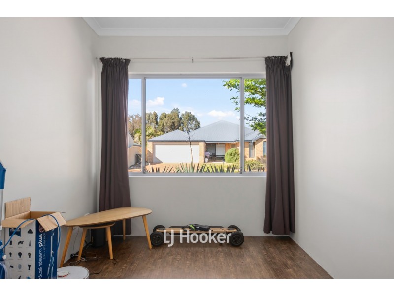 4 Maidmarian Street, Dalyellup WA 6230