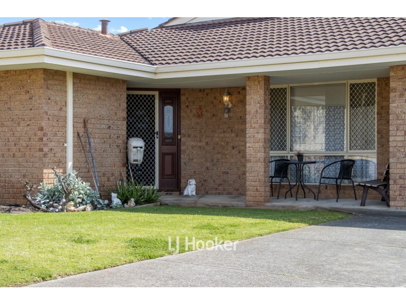 4 Dermer Place, Usher WA 6230