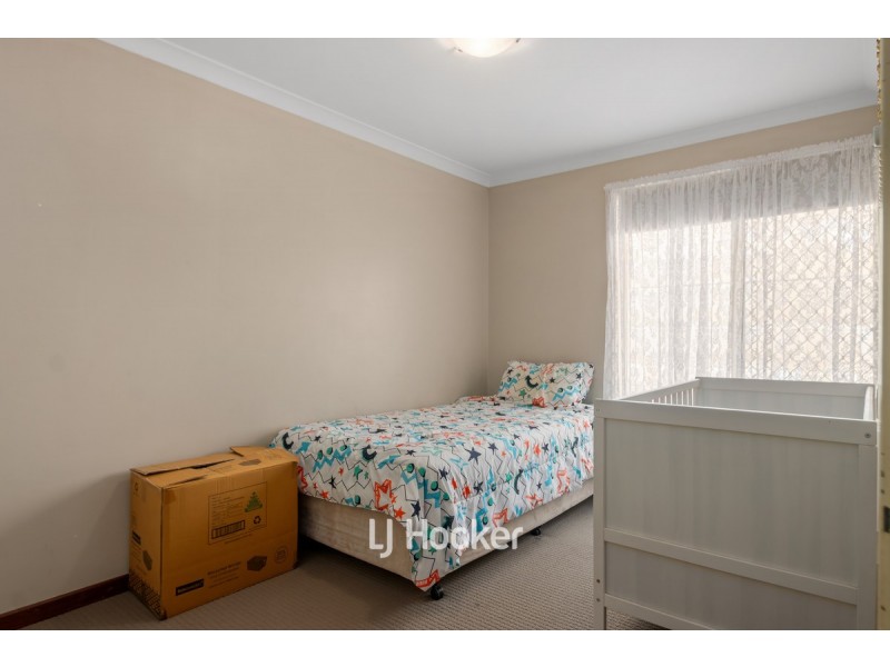 4 Dermer Place, Usher WA 6230