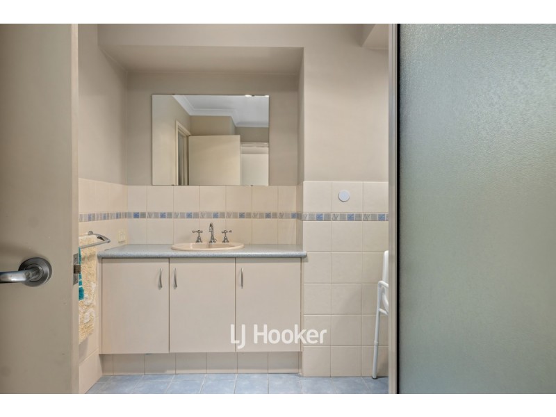 4 Dermer Place, Usher WA 6230