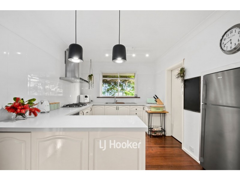 86 Prestonwood Street, East Bunbury WA 6230