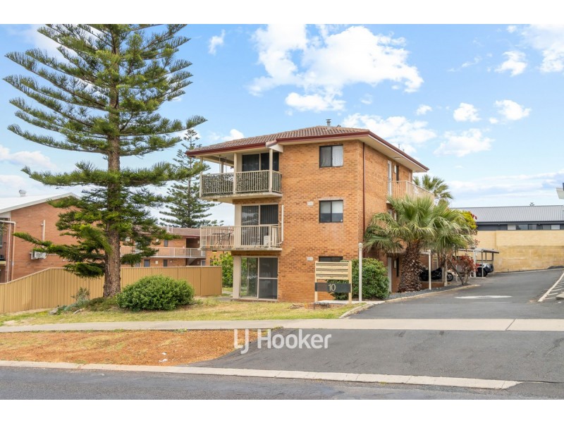 1/10 William Street, Bunbury WA 6230