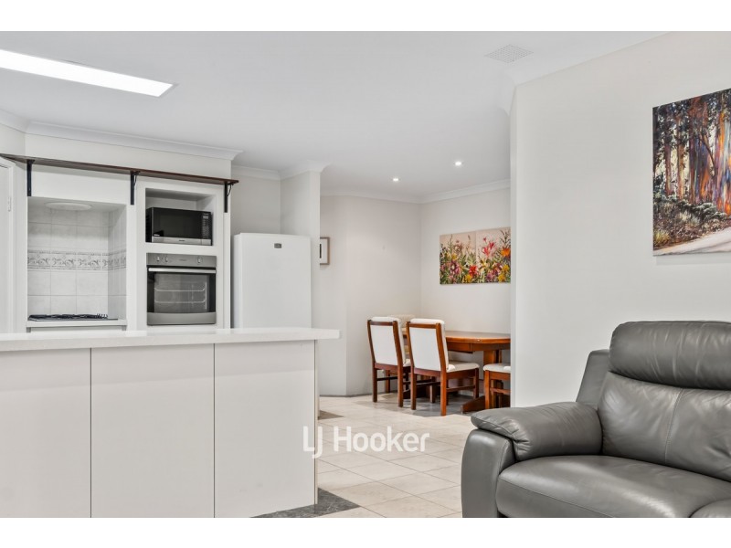 24A Butcherbird Court, Eaton WA 6232