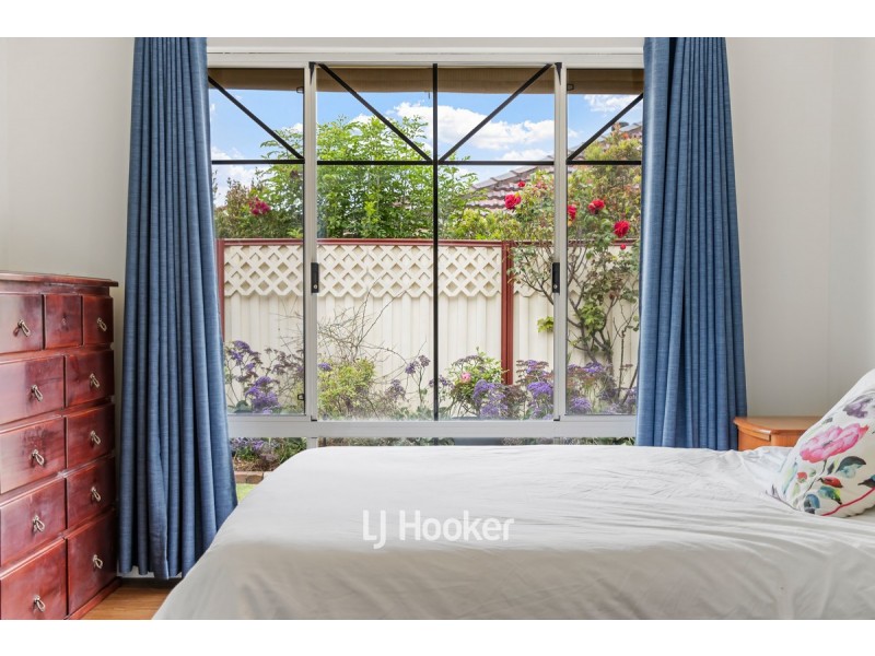 24A Butcherbird Court, Eaton WA 6232