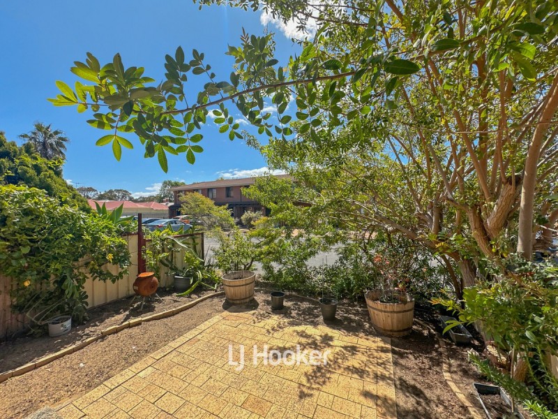 10/4 Braund Street, Bunbury WA 6230