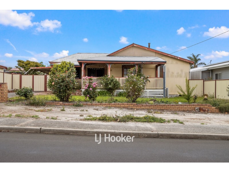 12 View Street, Collie WA 6225