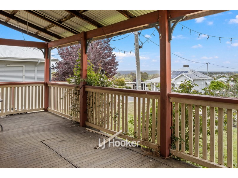 12 View Street, Collie WA 6225