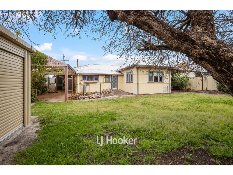 12 View Street, Collie WA 6225