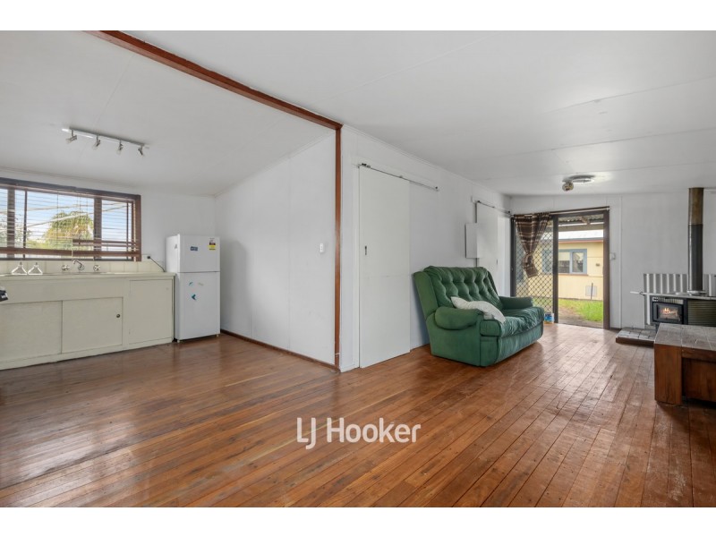 12 View Street, Collie WA 6225