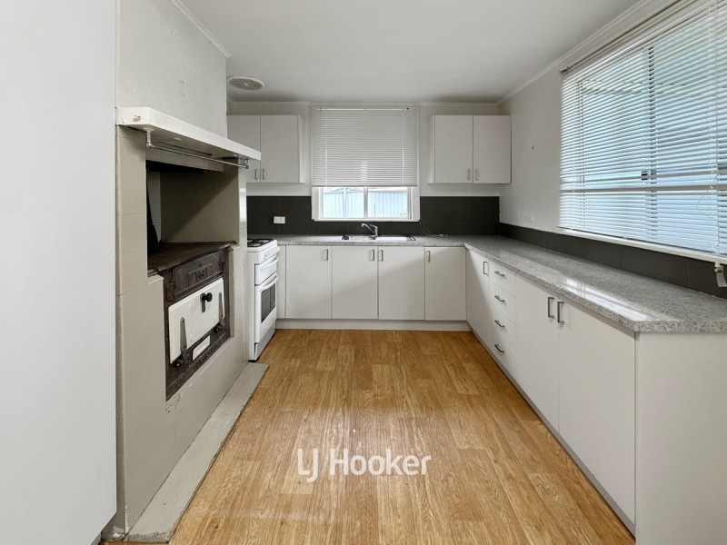 2 Holmes Street, Collie WA 6225