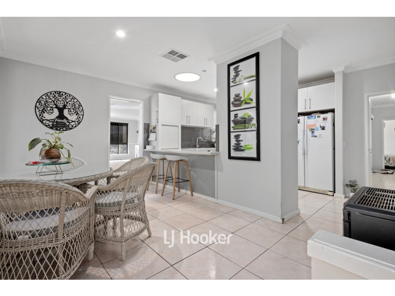 28 Dawe Street, Australind WA 6233