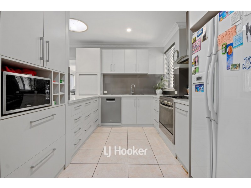 28 Dawe Street, Australind WA 6233