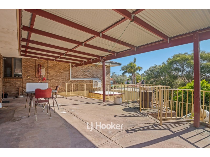 28 Dawe Street, Australind WA 6233