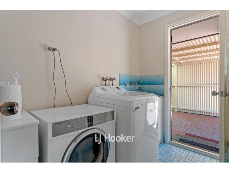 25 Ganfield Street, Carey Park WA 6230