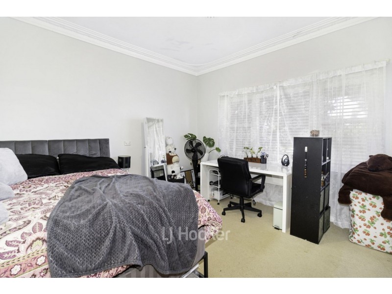 171 Clarke Street East, Carey Park WA 6230