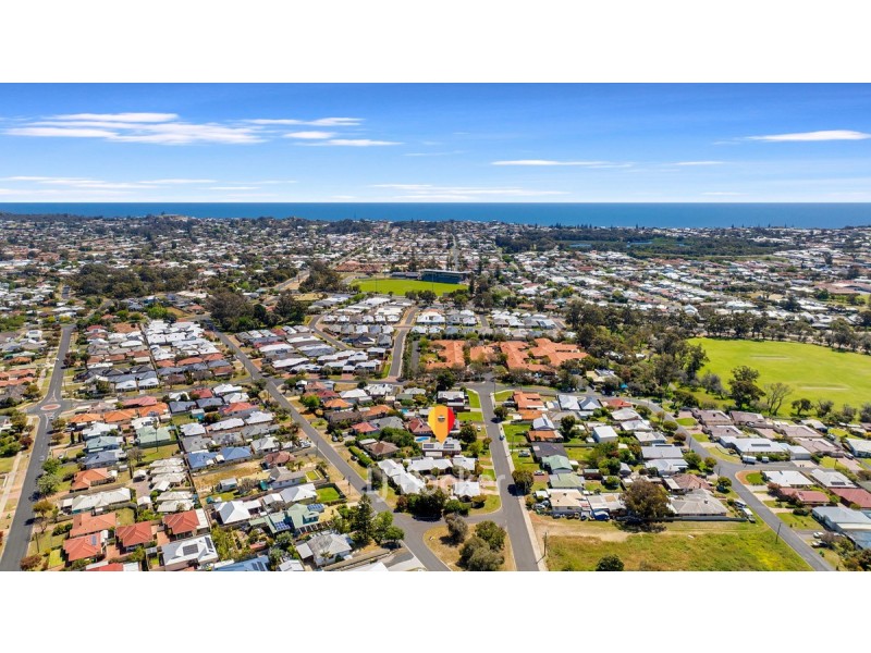 171 Clarke Street East, Carey Park WA 6230