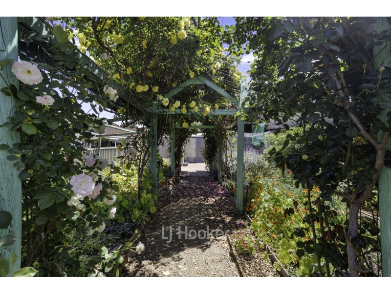 39 Burrowes Street, Darkan WA 6392