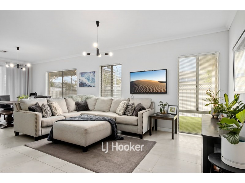 10 Virgo Brace, Australind WA 6233