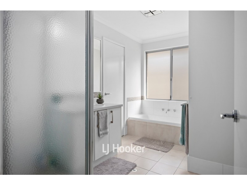 10 Virgo Brace, Australind WA 6233