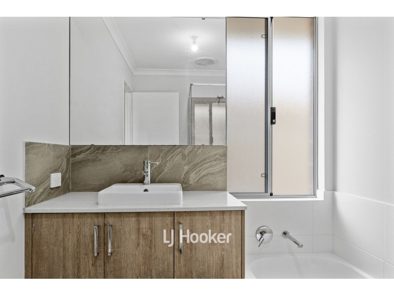 27 Columbine Terrace, Glen Iris WA 6230