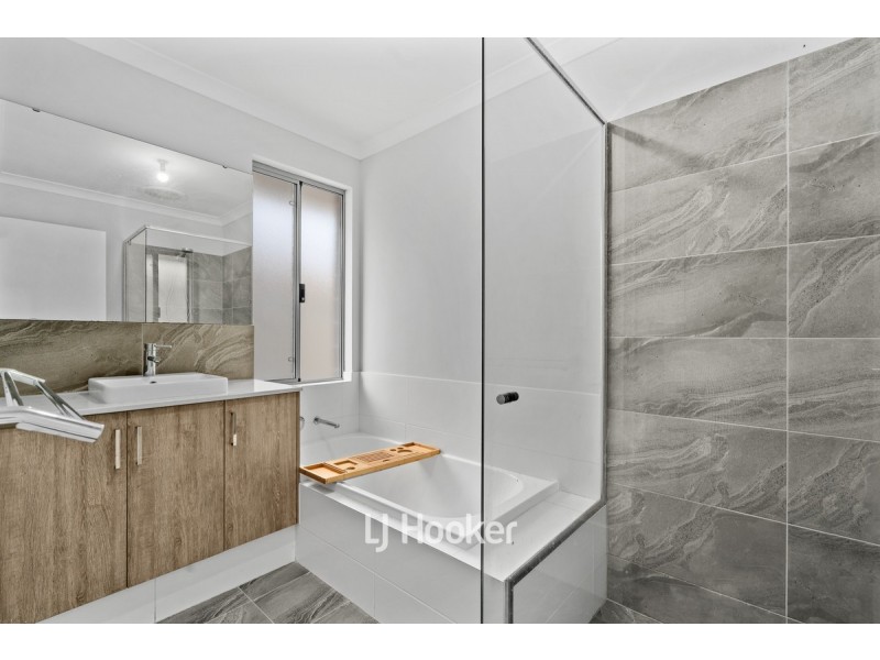 27 Columbine Terrace, Glen Iris WA 6230