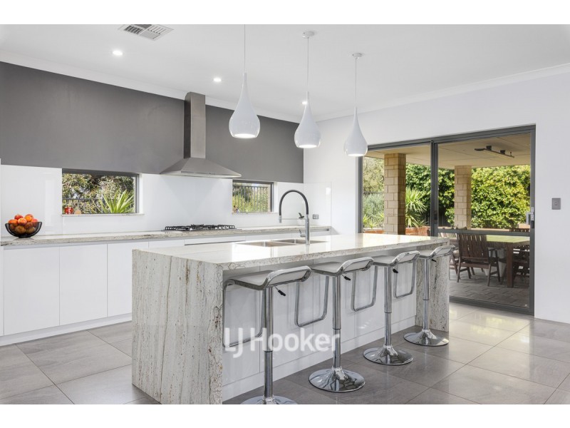 19 Milligan Avenue, Australind WA 6233