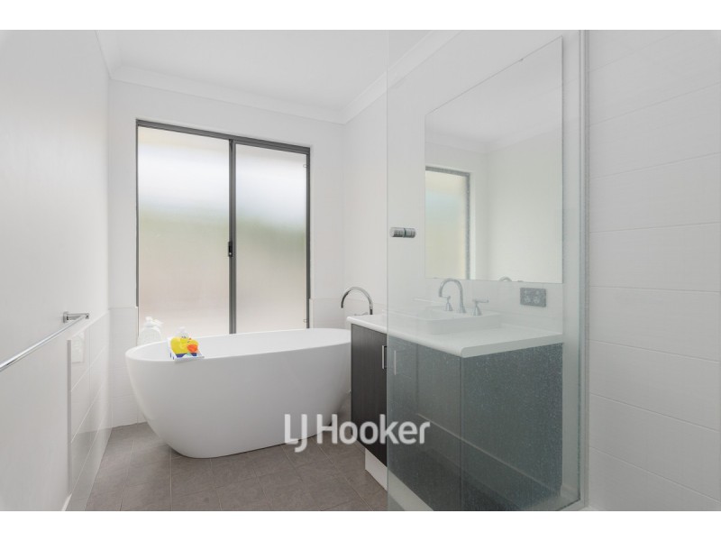 19 Milligan Avenue, Australind WA 6233