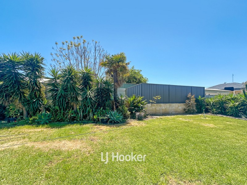 13 Moolyeen Road, Carey Park WA 6230