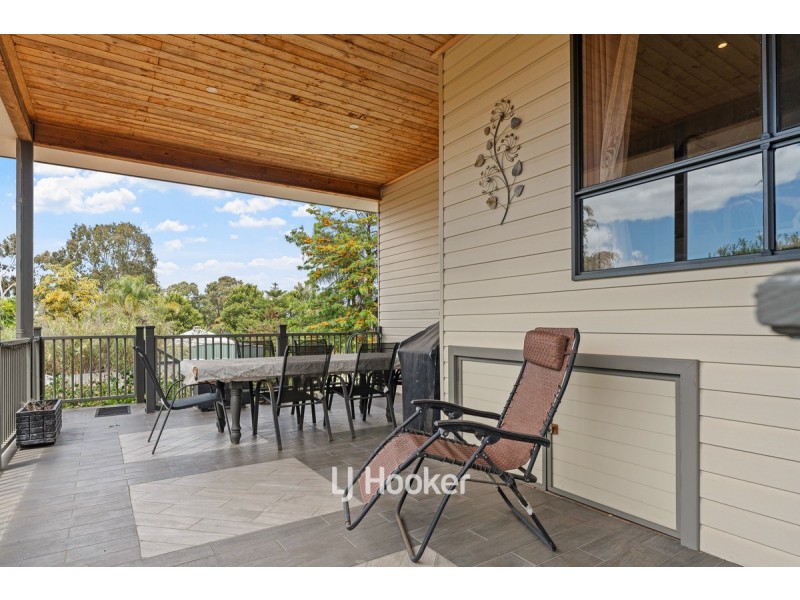 8 Vernon Street, Collie WA 6225