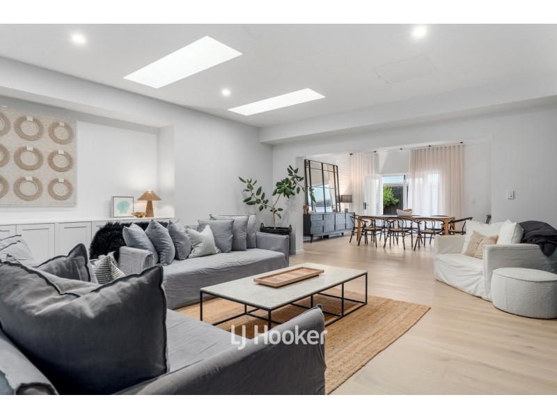 30 Amberley Loop, Dunsborough WA 6281