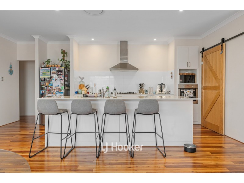 21 Billabong Street, Yalyalup WA 6280