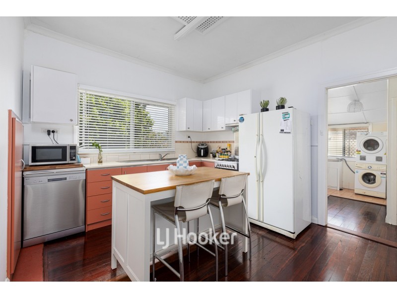 14 Frankel Street, Carey Park WA 6230