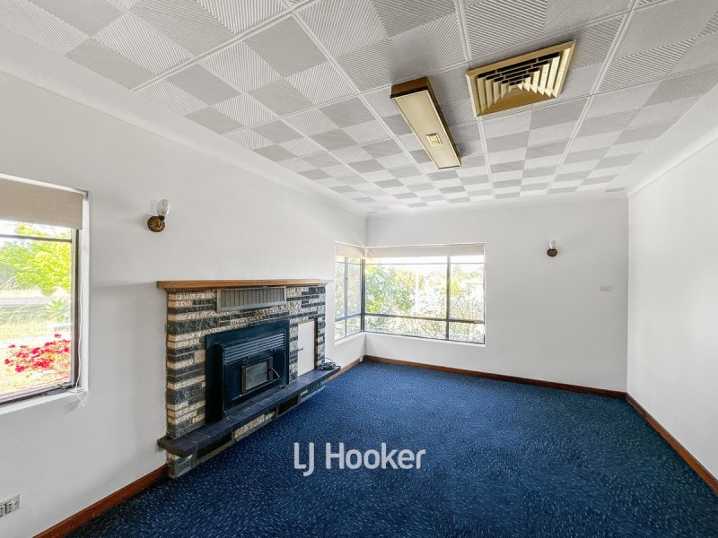 63 Swanstone Street, Collie WA 6225