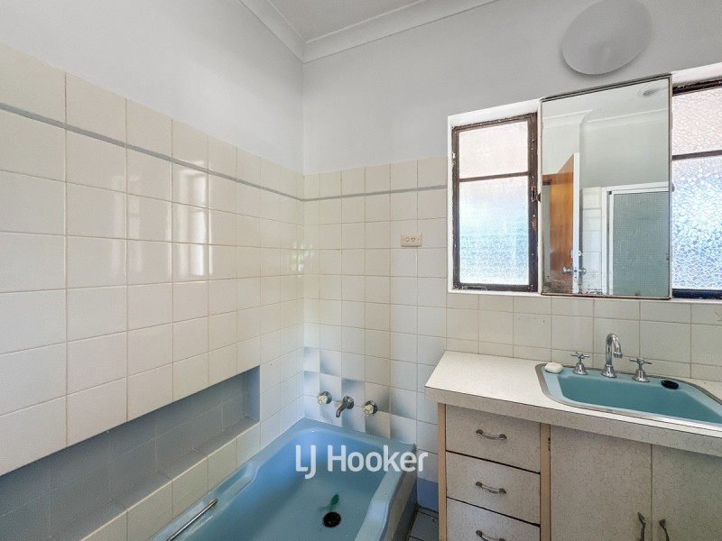 63 Swanstone Street, Collie WA 6225