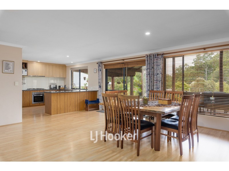 15 Shier Rise, Burekup WA 6227