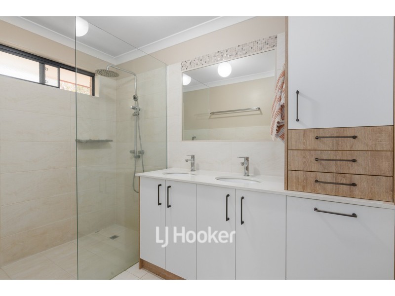 15 Shier Rise, Burekup WA 6227