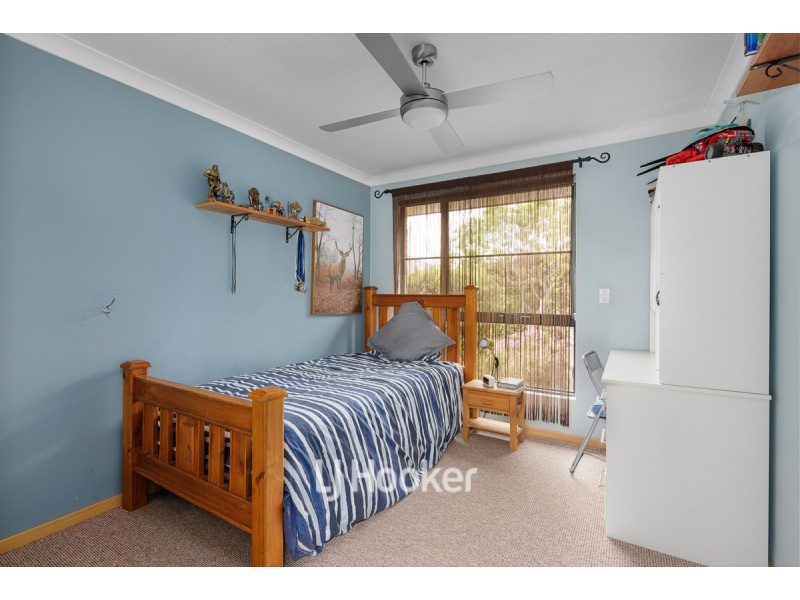 15 Shier Rise, Burekup WA 6227