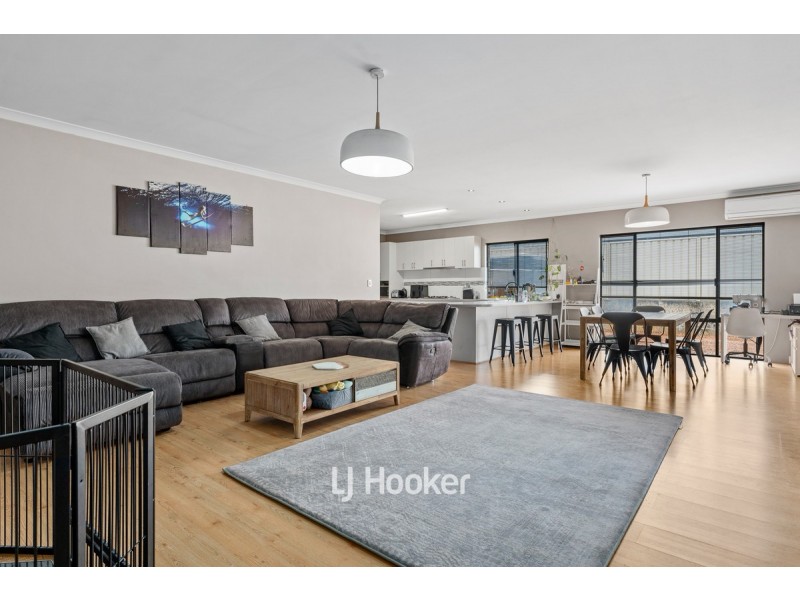 10 Kingfisher Drive, Collie WA 6225