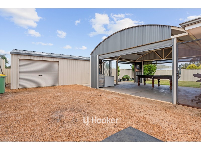 10 Kingfisher Drive, Collie WA 6225