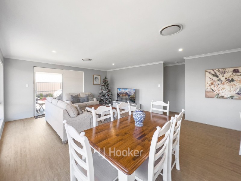 24 Currawong Way, Australind WA 6233