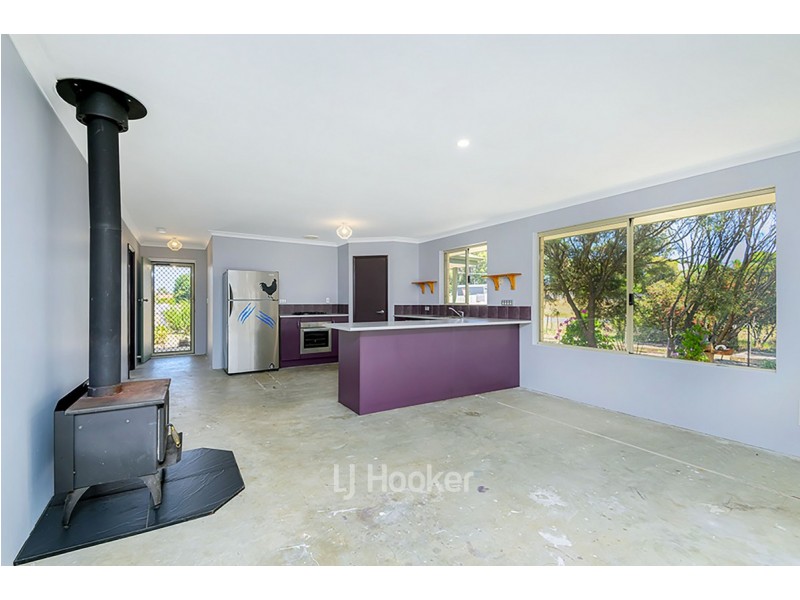 43 Porter Street, Collie WA 6225